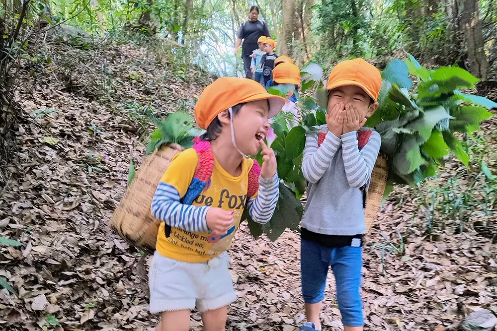 散歩をする様子